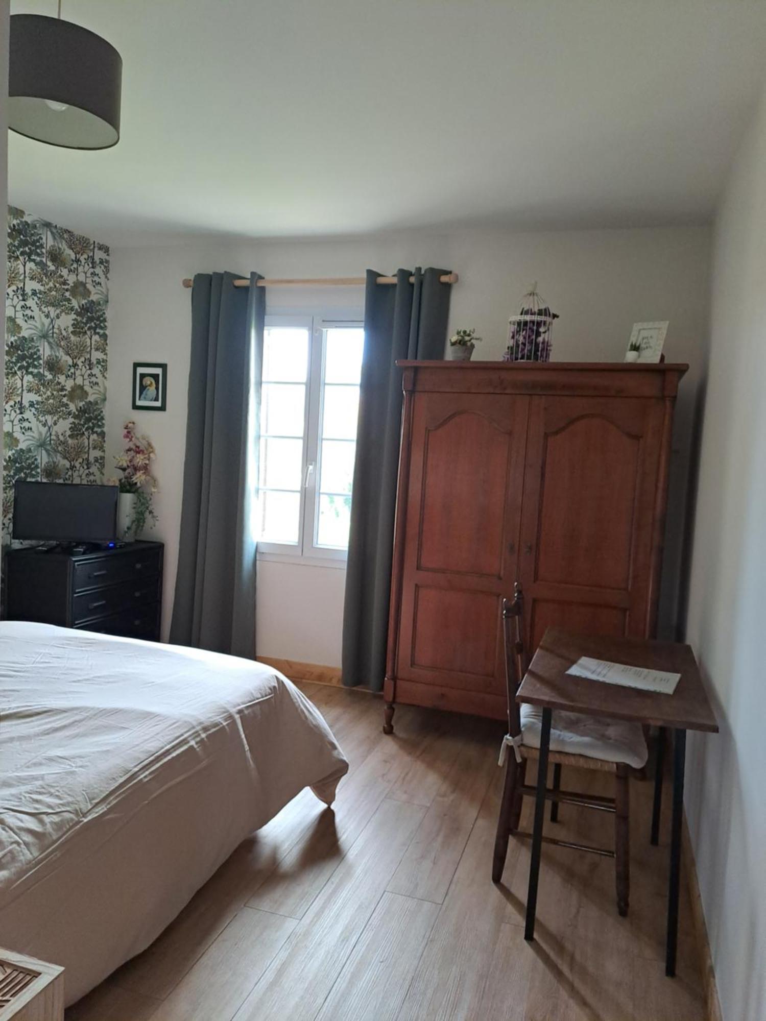 L'Ile Verte Chambre Avec Salle De Bain Privee Champagnac  Εξωτερικό φωτογραφία
